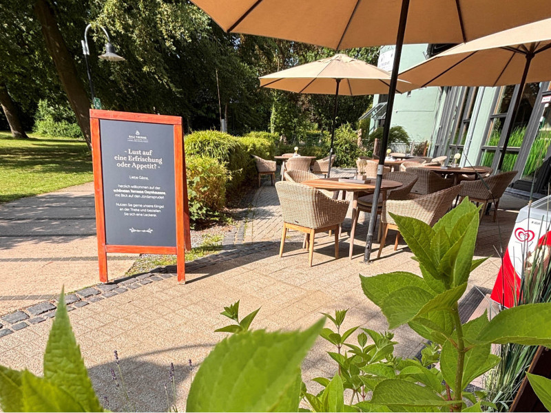Lovina Terrasse